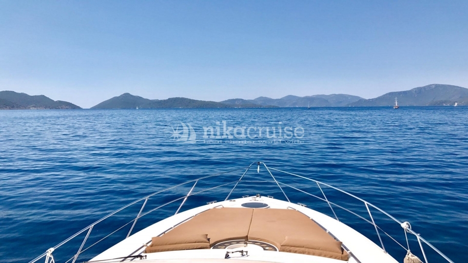 2631 MOTORYACHT ALEX Motor Yacht