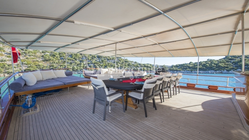 8579 YACHT ÇAĞAN Luxury Yacht