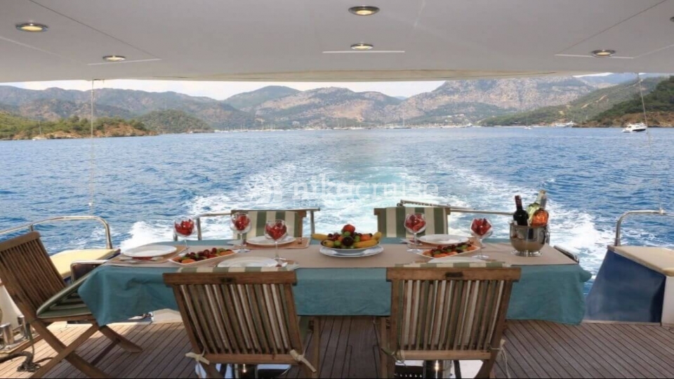 6903 CORONA PARİS Motor Yacht