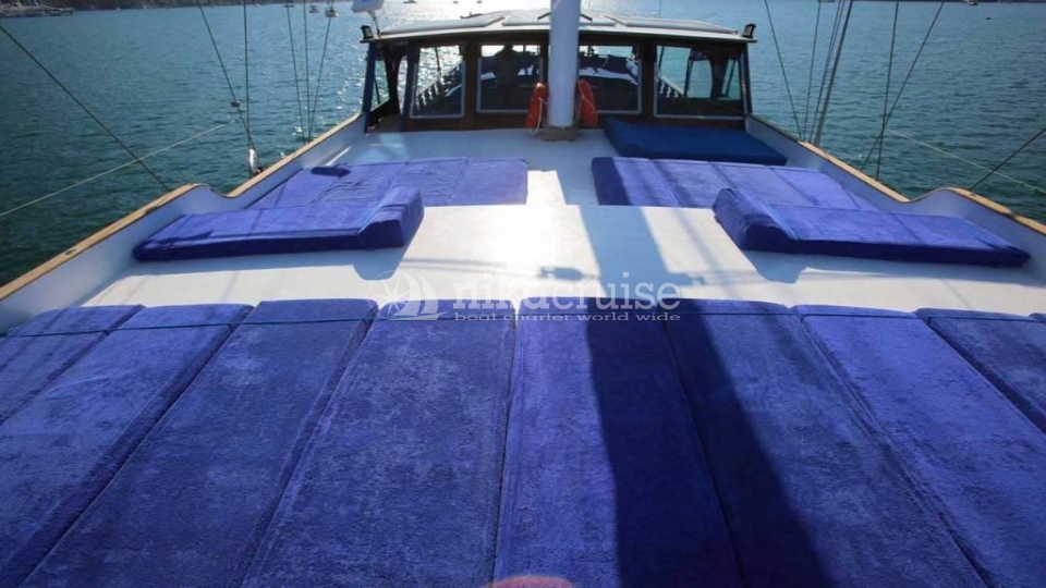 6733 YACHT SEMERCİOGLU 4 Luxury Yacht
