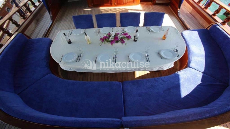 6734 YACHT SEMERCİOGLU 4 Luxury Yacht