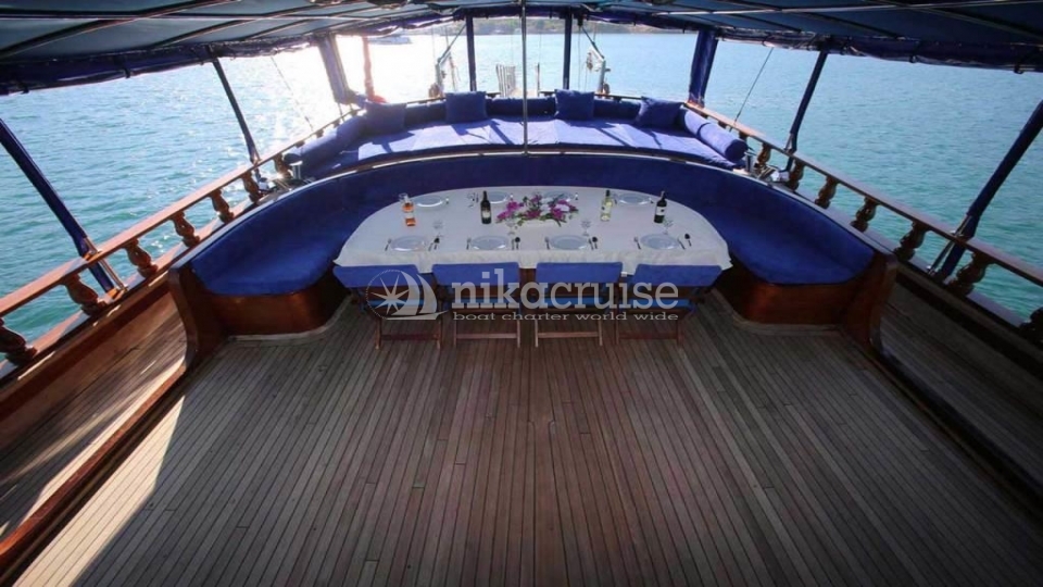 6735 YACHT SEMERCİOGLU 4 Luxury Yacht