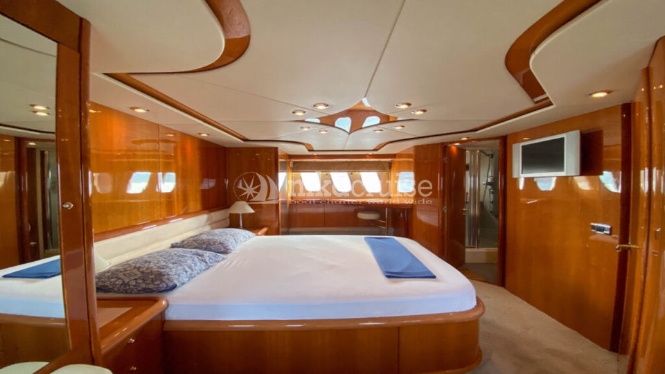 7345 Sunseeker Manhattan 74 Motor Yacht