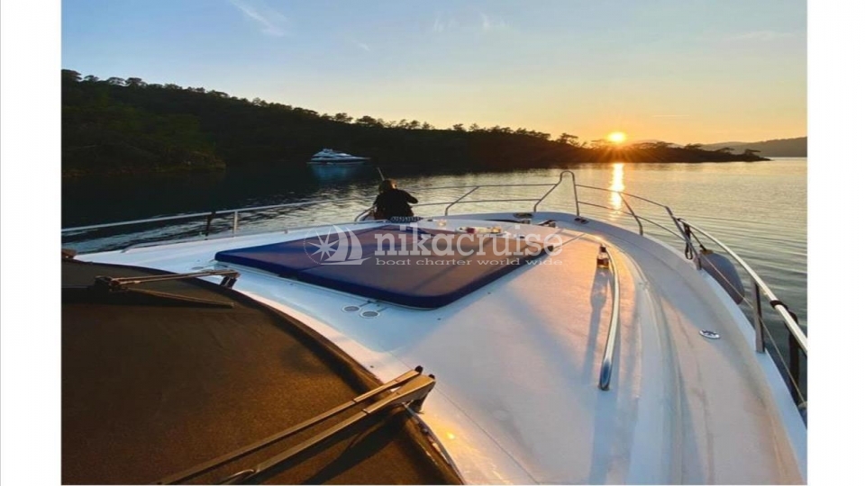 7462 MOTORYACHT QUEEN S Motor Yacht