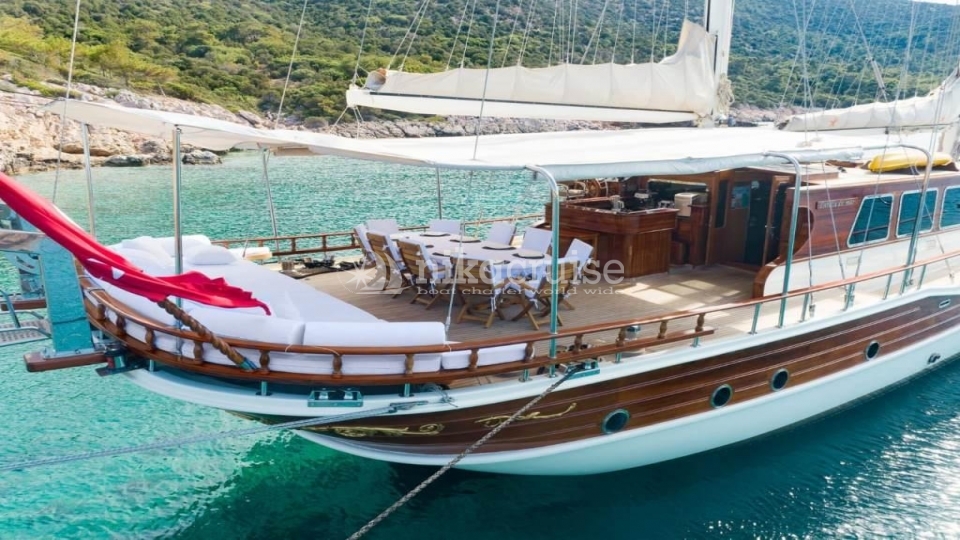 7733 GULET ESTRELLA DE MAR Luxury Yacht