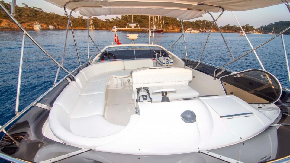 8032 PRINCESS 56 NATEWHITE Motor Yacht