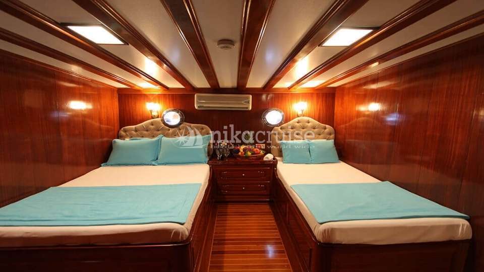 3050 YACHT PRENSES SELİN Luxury Yacht