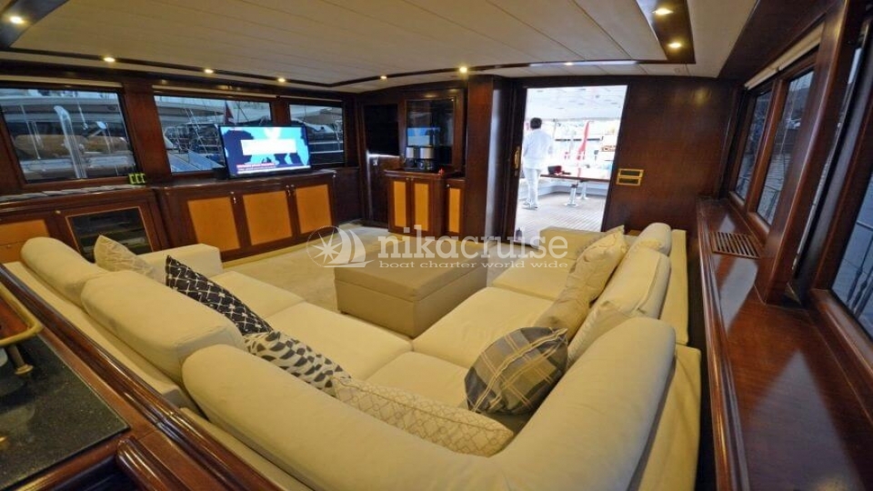 3442 YACHT CANEREN Deluxe Yacht