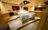 5885 YACHT IMPACT Z Luxury Yacht