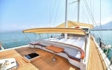 8151 YACHT SEALOVERS Luxury Yacht