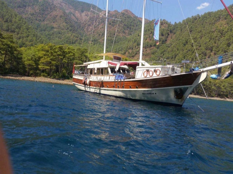 YACHT CAFEROGLU 8